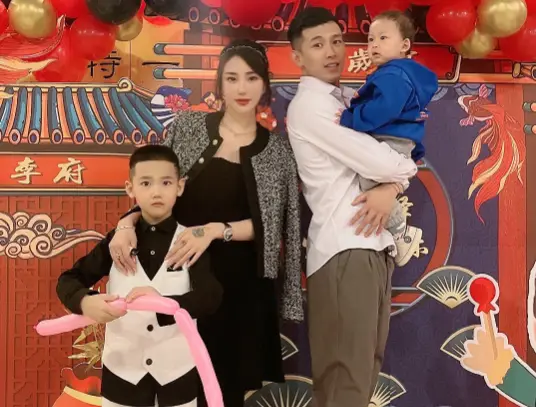 :天佑 网红 一哥_快手网红八卦天佑新闻
